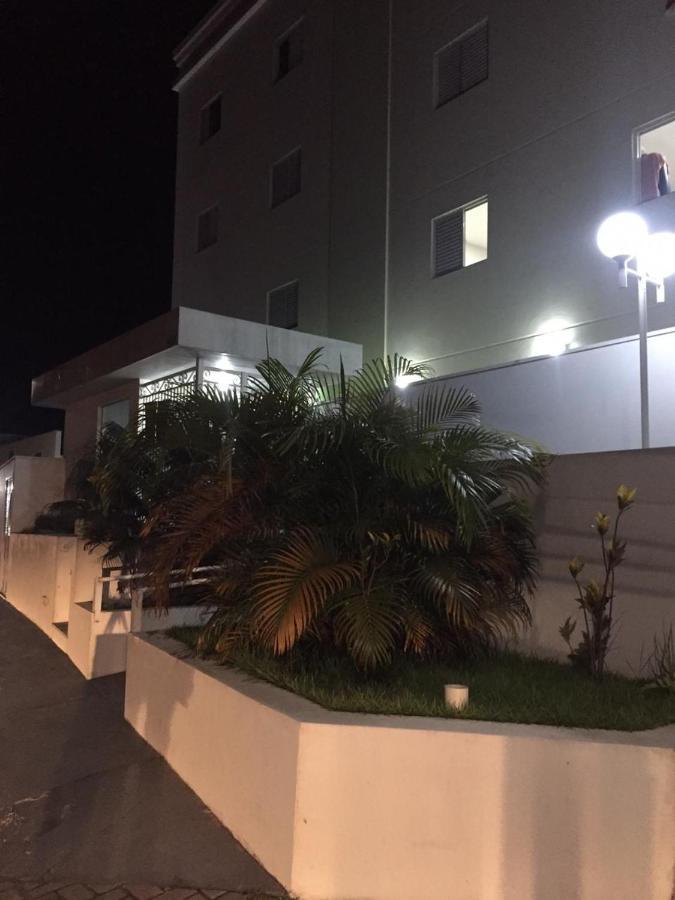 Novíssimo Apto no CENTRO de Águas de São Pedro Exterior foto